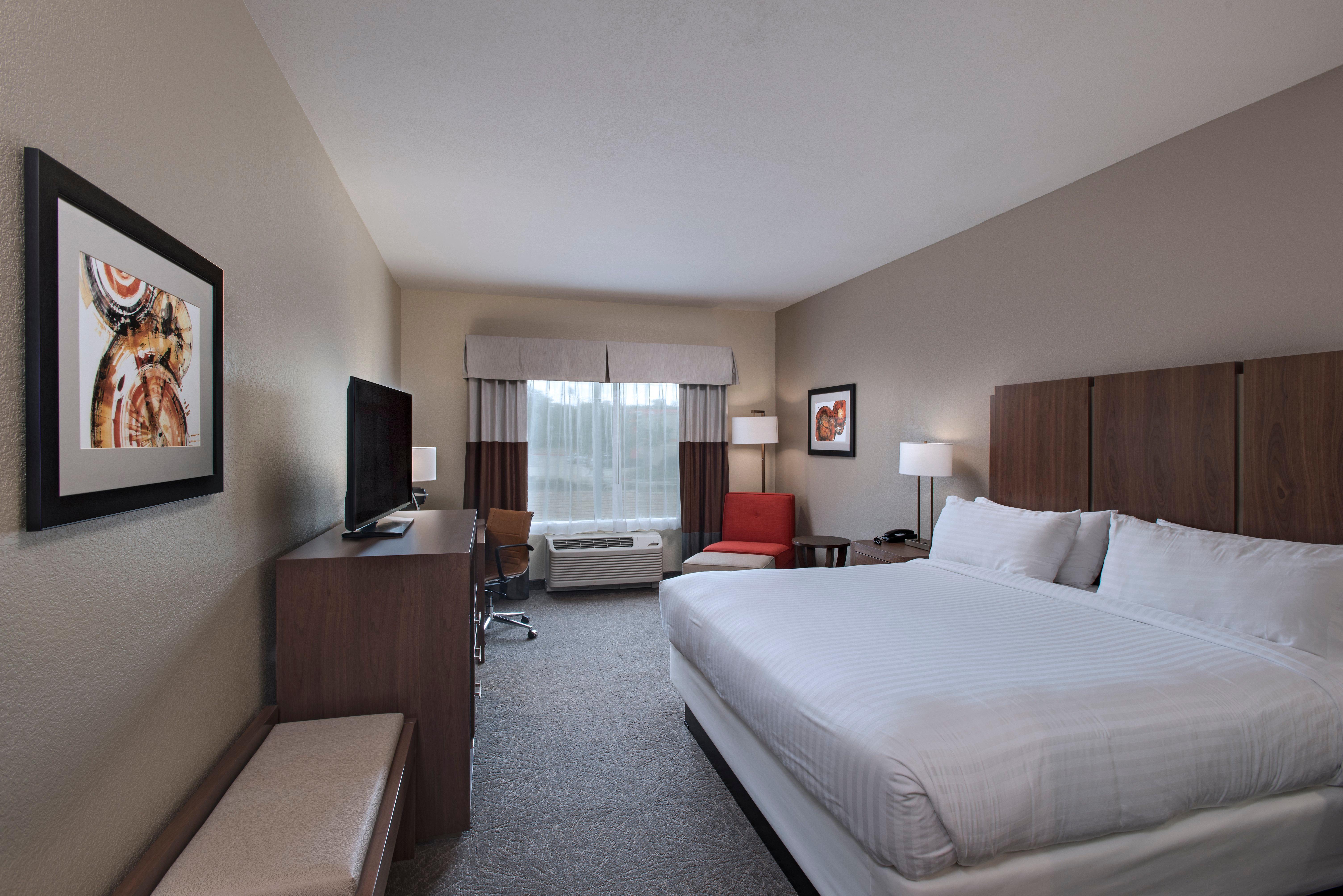 Holiday Inn Express & Suites Austin Nw - Four Points By Ihg Екстериор снимка