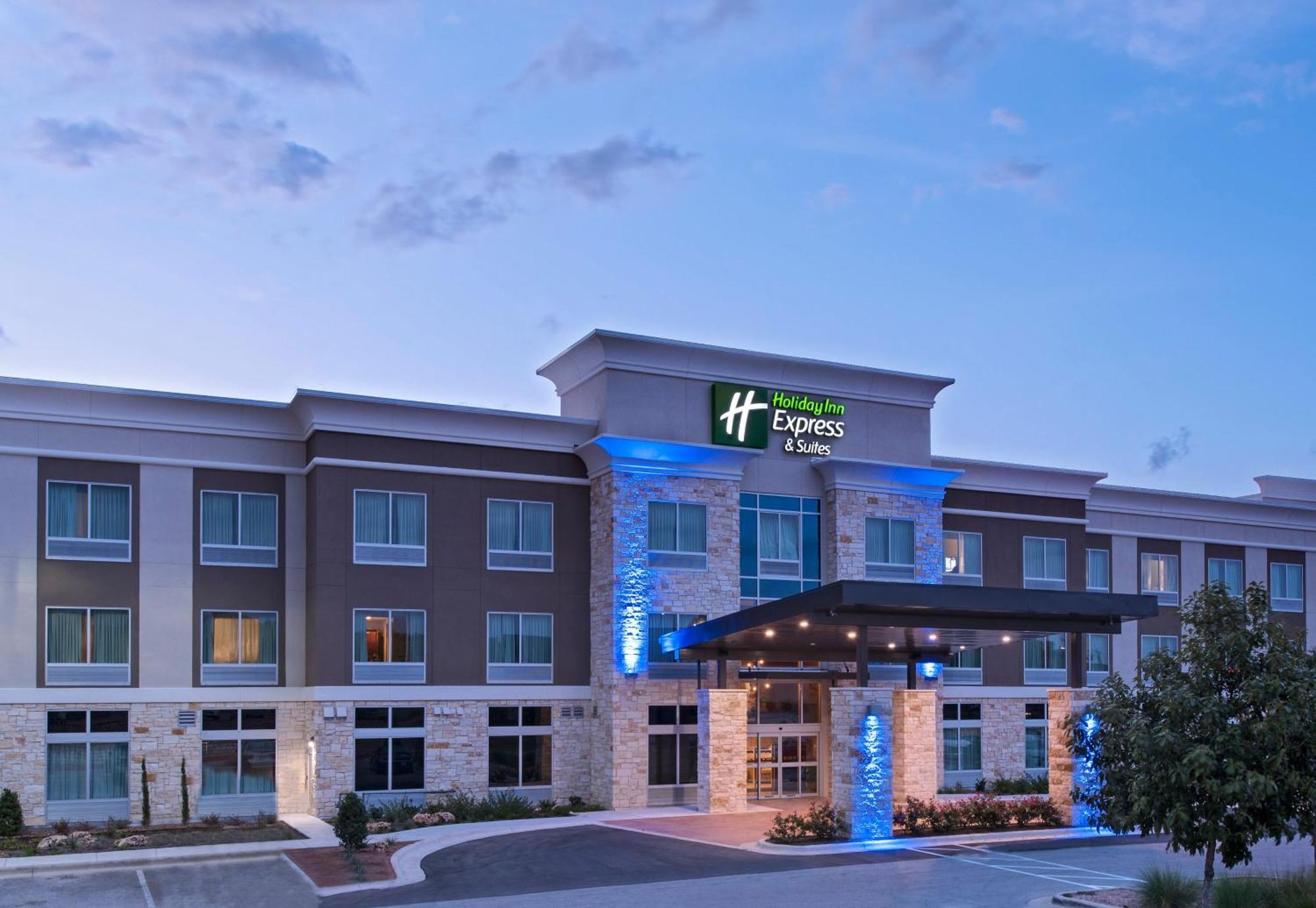 Holiday Inn Express & Suites Austin Nw - Four Points By Ihg Екстериор снимка